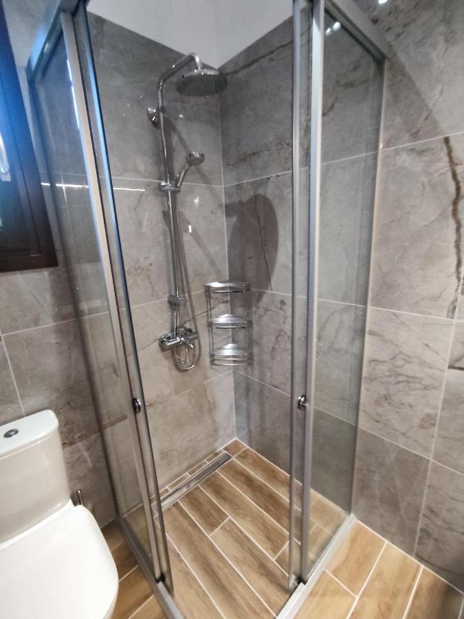 Erietta Rooms Парамития Екстериор снимка